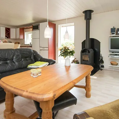Holiday V Fårvang